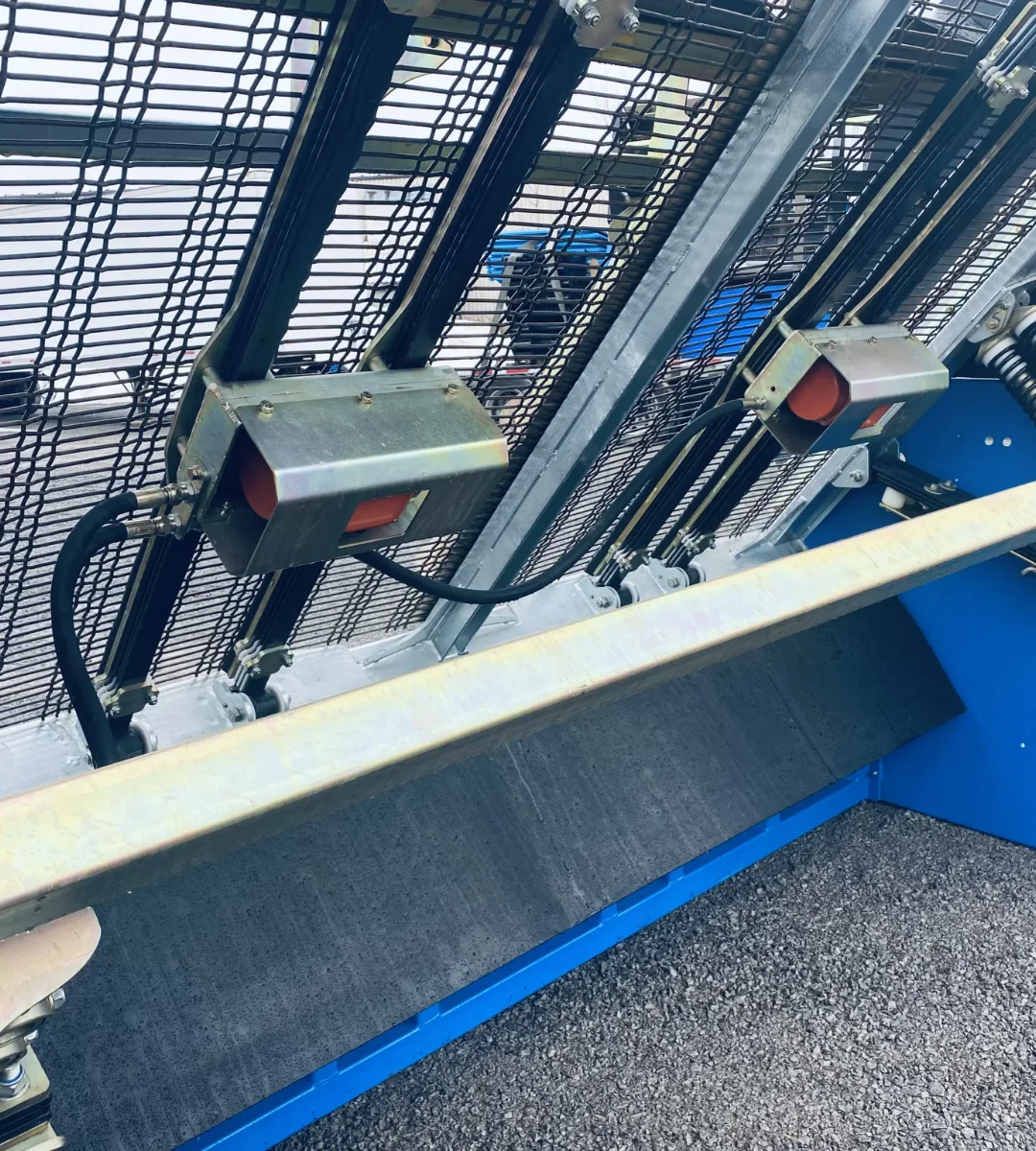 DeSite 108 ProScreen VIBRATORY